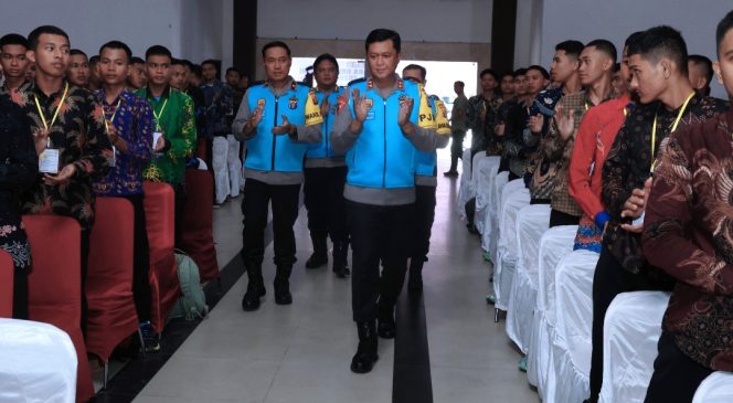 
					Diikuti 260 Peserta Seleksi, Polda Kalteng Gelar Pakta Integritas Rekruitmen Bintara Brimob Polri