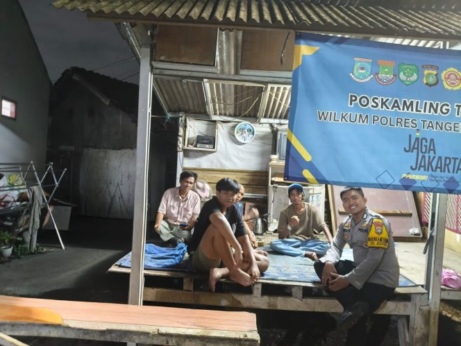 
					Bhabinkamtibmas Kelurahan Buaran Laksanakan Pengecekan Poskamling Terpadu di Buaran Serpong