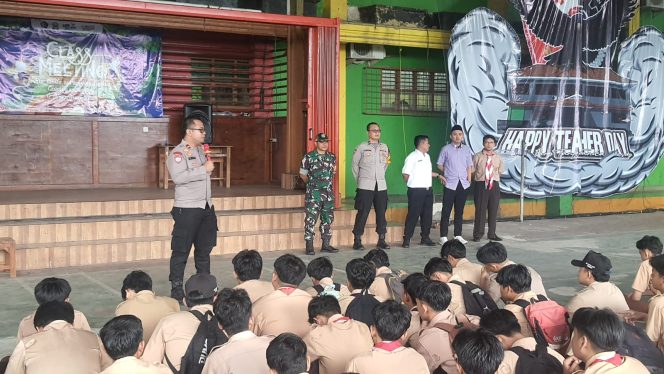 
					Cegah Tawuran Antar Pelajar, Program CETAR 5 Pilar Mengajar Digelar di SMKS YAPPIKA Legok