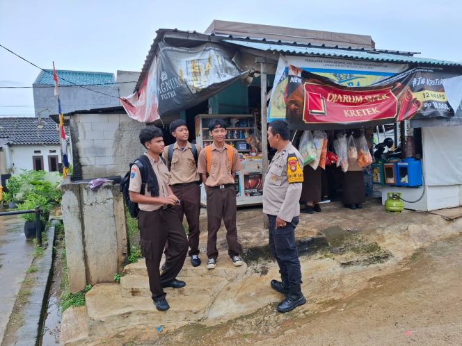 
					Cegah Tawuran Sejak Dini, Polsek Kelapa Dua Gencarkan Program CETAR di Kalangan Pelajar