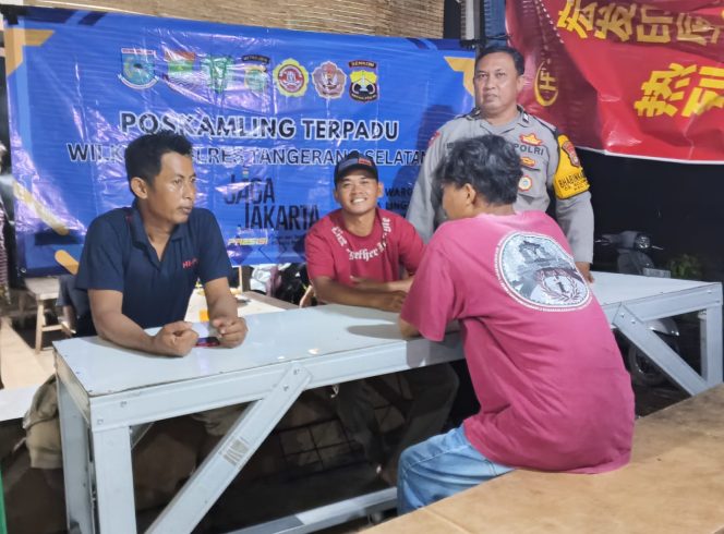 
					Bhabinkamtibmas Polsek Legok Cek Poskamling Terpadu, Perkuat Sinergi Jaga Kamtibmas