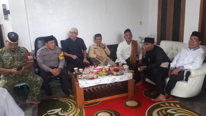 
					Bhabinkamtibmas Hadiri Peringatan Isra Mi’raj dan Santunan Anak Yatim di Rancagong