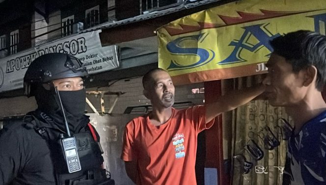 
					Patroli SPP Kompi 3 Batalyon A Pelopor Gagalkan Aksi Perang Sarung di Jatinangor