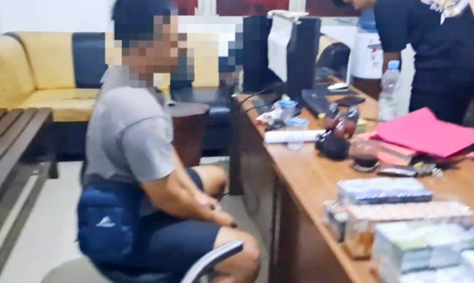 
					Negara Kecolongan, Rokok Ilegal Tanpa Cukai Marak di Lebak Banten, FWJ Indonesia: Dugaan Koordinasinya Rapih