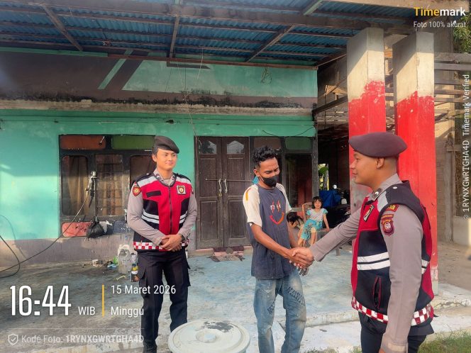 
					Kasat Samapta Polres Ketapang Pimpin Patroli Perintis Presisi Antisipasi Gangguan Kamtibmas Menjelang Idul Fitri