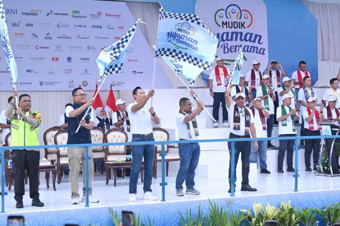 
					Mudik Gratis BUMN 2026 Resmi Diberangkatkan, Lebih dari 116 ibu Pemudik Nikmati Mudik Nyaman Bersama