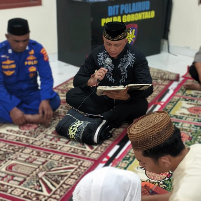 
					DIT POLAIRUD POLDA GORONTALO GELAR KHATAM AL-QURAN DALAM RANGKAIAN SAFARI RAMADHAN 1447 H