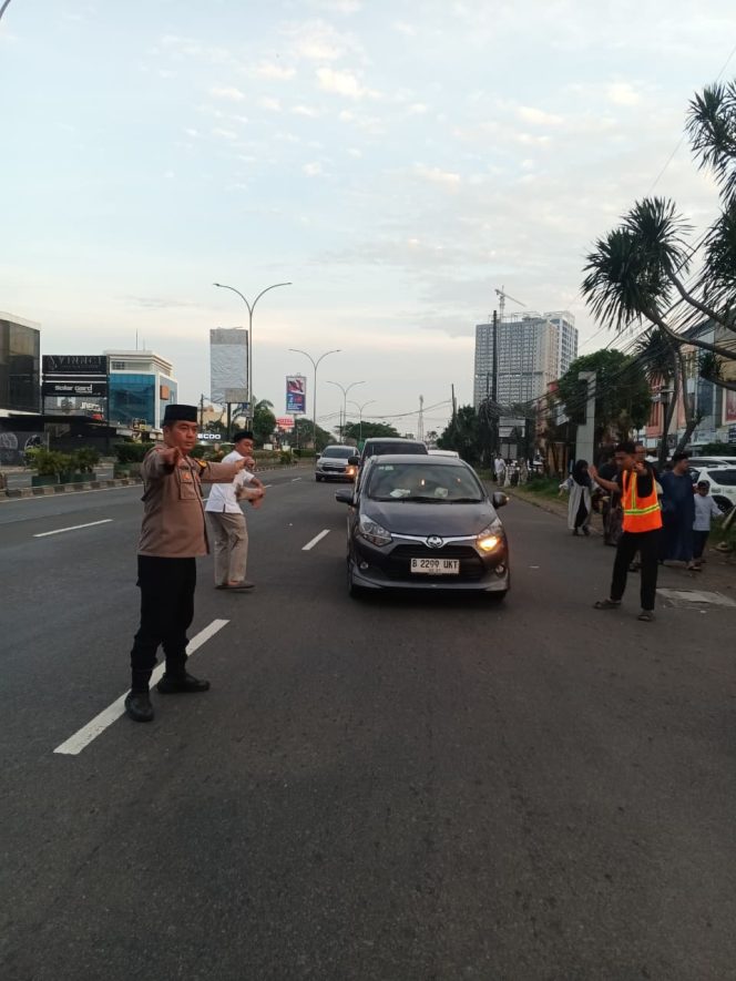 
					Pengamanan Sholat Idul Fitri di Pakulonan Berjalan Aman dan Kondusif