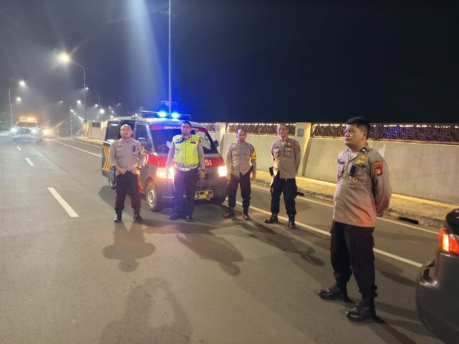 
					Patroli Cipta Kondisi dan Strong Point Polsek Pagedangan Antisipasi Guantibmas