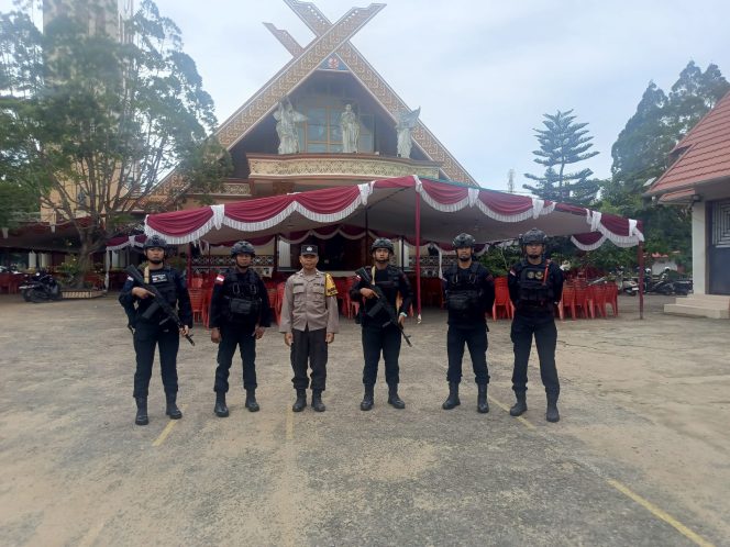 
					Polres Ketapang Pastikan Ibadah Jumat Agung 2026 Berjalan Aman dan Tertib