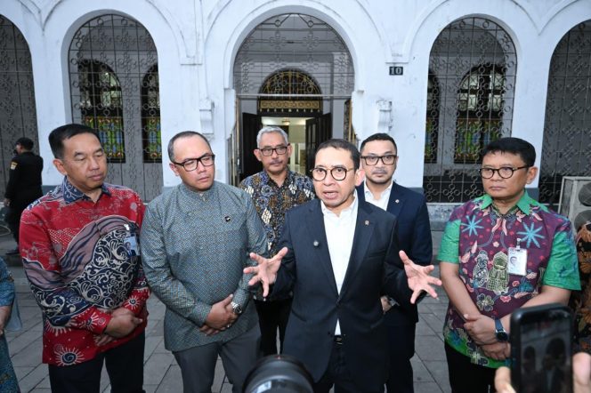 
					Kementerian Kebudayaan Jajaki Kolaborasi dengan Danantara dan Jasa Raharja Hadirkan Museum Film di Kota Tua Jakarta