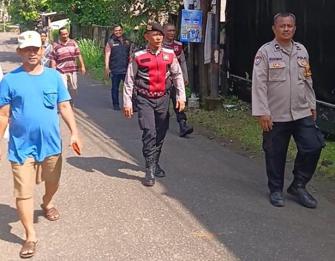 
					‎Patroli Jalan Kaki KRYD Polsek Cisauk Jaga Kondusifitas Wilayah Perumahan Bermis