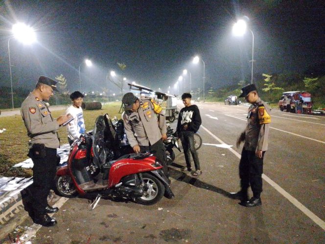 
					KRYD Polsek Pagedangan Intensifkan Patroli Malam, Wujudkan Situasi Aman dan Kondusif