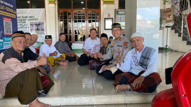 
					Kapolsek Ciputat Timur Laksanakan Cooling System dan Jumat Keliling di Masjid Al Istiqomah