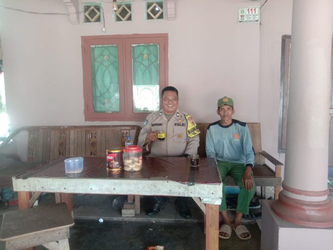 
					Bhabinkamtibmas Desa Cibogo Gencarkan Cooling System dan KRYD, Ajak Warga Jaga Kamtibmas