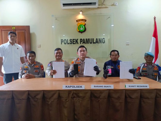 
					Polsek Pamulang Amankan Terduga Pelaku Penipuan Investasi Online Ilegal