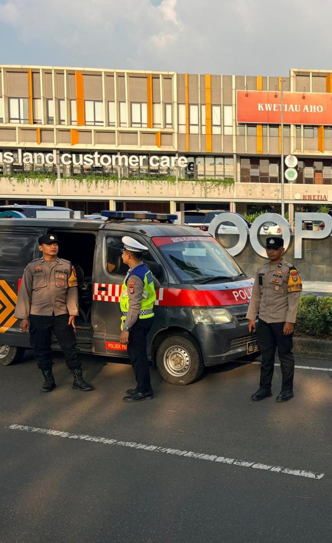 
					Patroli Sore Hingga Malam, Polsek Pagedangan Perkuat Cipta Kondisi dan Strong Point Demi Kamtibmas Kondusif