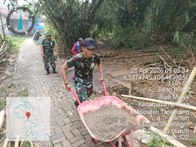 
					Gerobak dan Keringat Prajurit Kodim, Jembatan Cimanceuri Hubungkan Dua Desa