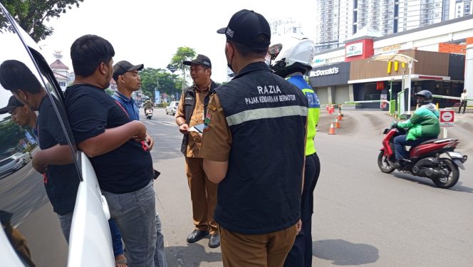 
					Razia Pajak Kendaraan Digencarkan di Tangsel, Puluhan Kendaraan Terjaring di Bintaro dan Pamulang
