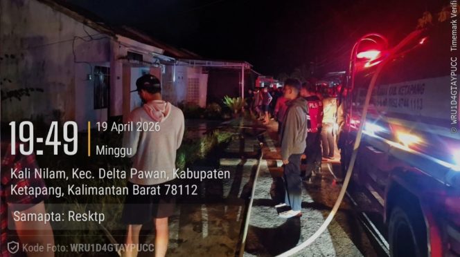 
					Samapta Polres Ketapang Bersama Piket Fungsi Gerak Cepat Datangi TKP Kebakaran Perumahan BTN Palm Vista