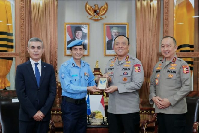 
					Polri Perkuat Komitmen Keselamatan Penjaga Perdamaian Dunia, Tegaskan Kerja Sama Berkelanjutan dengan PBB