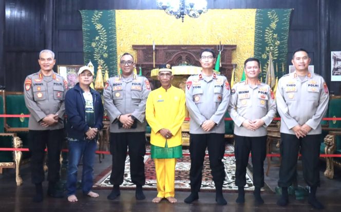 
					Kunker di Polres Kobar, Wakapolda Kalteng Beri Arahan Strategis kepada Personel