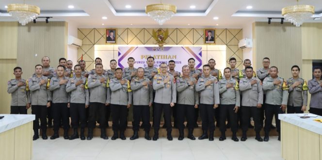 
					Perkuat Peran Bhabinkamtibmas, Kapolres Ketapang Buka Pelatihan Dan Binteknis di Jajaran Polres Ketapang Tahun 2026