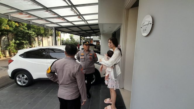 
					Respon Cepat Polsek Ciputat Timur Tindak Lanjuti Pengaduan Masyarakat Melalui Layanan 110