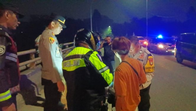 
					AKP Dhady Arsya Pimpin Razia Tengah Malam, Polisi Amankan Remaja Diduga Hendak Tawuran