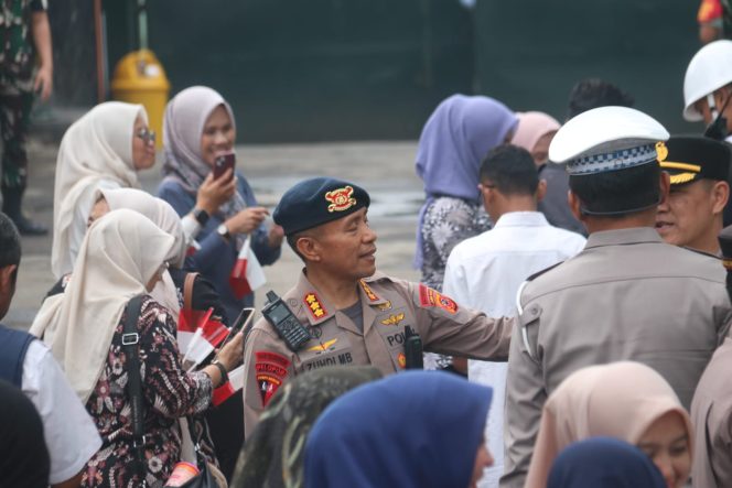 
					Brimob Jabar Siaga Maksimal, Dansat Brimob Dampingi Kapolda Jabar Amankan Kunker Presiden RI di Bandung