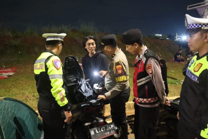 
					Patroli dan Razia Stasioner Polres Tangsel, Antisipasi Begal hingga Balap Liar di Sejumlah Titik Rawan