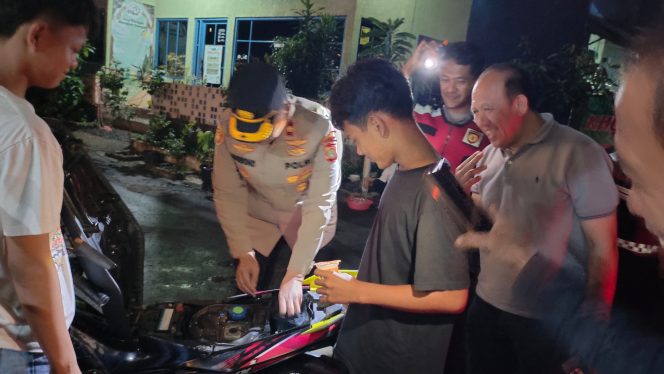 
					Patroli Blue Light dan Razia Stasioner Polsek Serpong, Situasi Kamtibmas Tetap Aman dan Kondusif