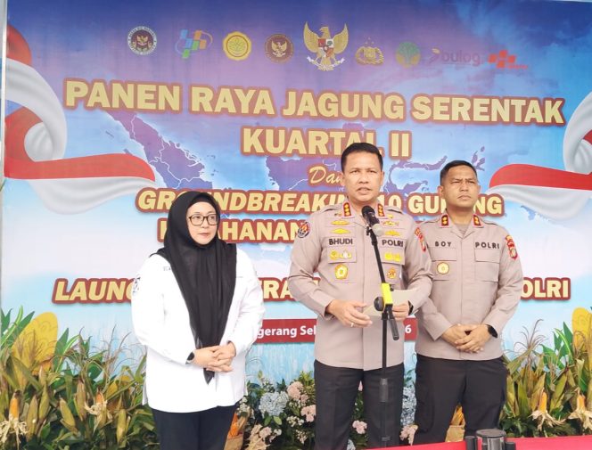 
					Polda Metro Jaya Dukung Ketahanan Pangan Nasional, Panen Raya Jagung Kuartal II 2026 dan Resmikan 166 SPPG di Cisauk
