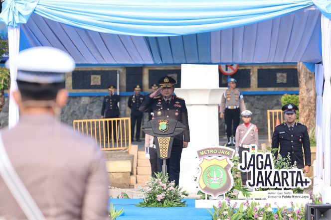 
					Polda Metro Jaya Gelar Upacara Hari Lahir Pancasila, Tegaskan Semangat Persatuan