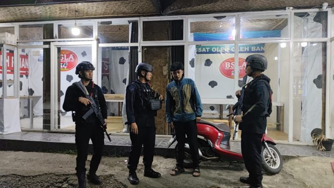 
					Patroli Malam Brimob Jabar di Lembang, Wujud Nyata Menjaga Keamanan dan Kenyamanan Masyarakat