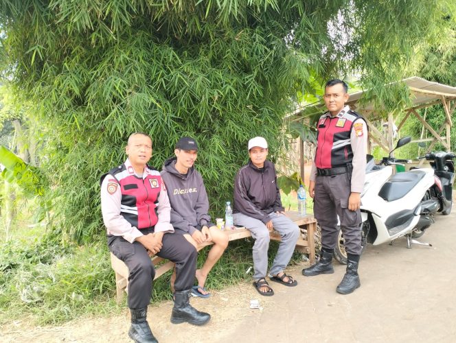 
					Hadir di Tengah Masyarakat, Unit Samapta Polsek Pondok Aren Perkuat Keamanan Lewat Sambang Dialogis