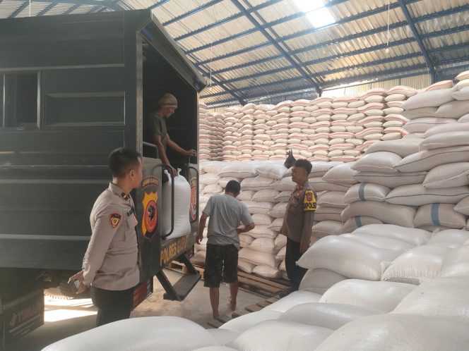 
					Polsek Caringin Kawal Penyerapan 4 Ton Jagung Hasil Panen Raya untuk Dukung Ketahanan Pangan Nasional