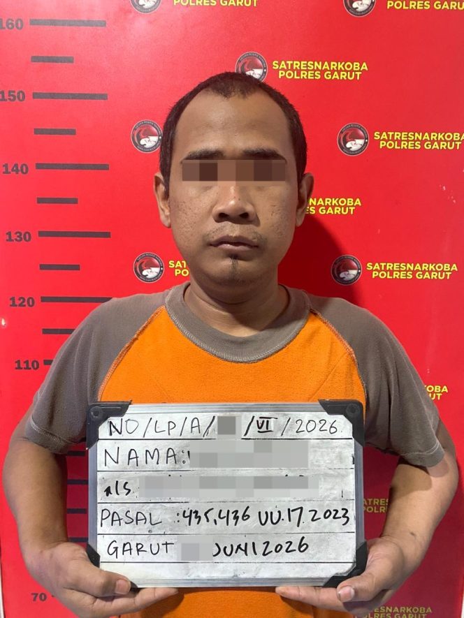 
					Tiga Tahun Jadi Pengedar, Polisi Amankan Pengedar Dan Sita 67 Butir Obat Keras