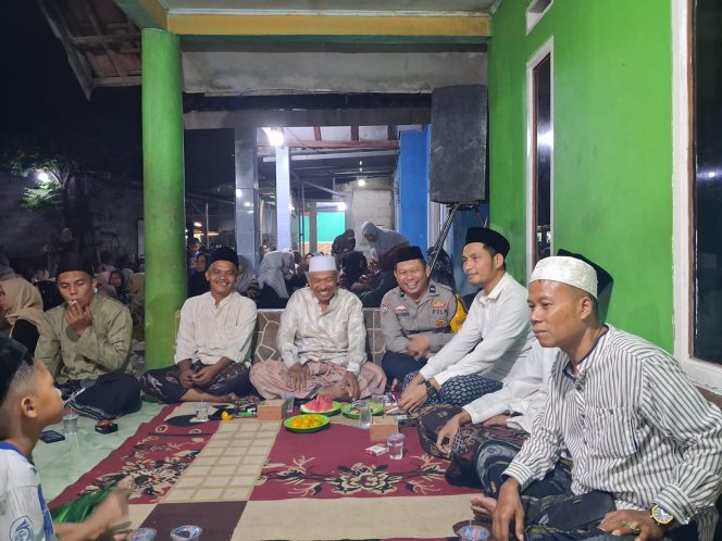
					Cooling System, Bhabinkamtibmas Babat Pererat Silaturahmi serta Jaga Kondusivitas Wilayah