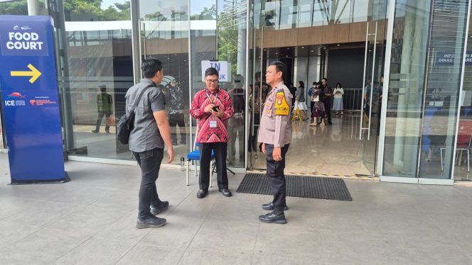 
					Polsek Pagedangan Kawal Ribuan Jemaat dalam Ibadah Saksi-Saksi Yehuwa di ICE BSD