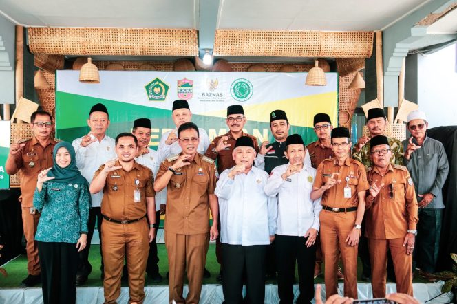 
					Sindangrasa Jadi Kelurahan Pertama di Ciamis Berstatus Kampung Zakat, Bupati Herdiat Dorong Penguatan Kepercayaan Masyarakat