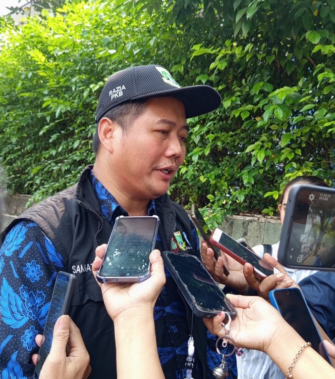 
					UPT Samsat Ciputat Gencarkan Pemeriksaan Pajak Kendaraan di Tangsel, 81 Kendaraan Menunggak Terjaring di Plaza Bintaro