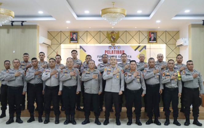 
					Kapolres Ketapang Pimpin Pembukaan Pelatihan Fungsi Teknis Samapta di Aula Polres Ketapang