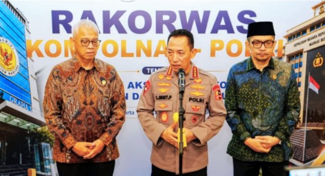 
					Kapolri di Rakorwas Kompolnas : Mitra Strategis untuk Pembenahan Polri