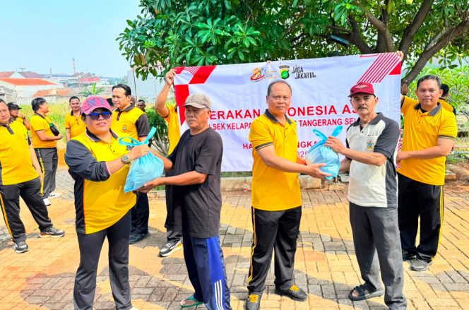 
					Sambut Hari Bhayangkara ke-80, Polsek Kelapa Dua Gelar Bakti Sosial “Indonesia Asri” dan Salurkan 50 Paket Sembako untuk Warga Bencongan
