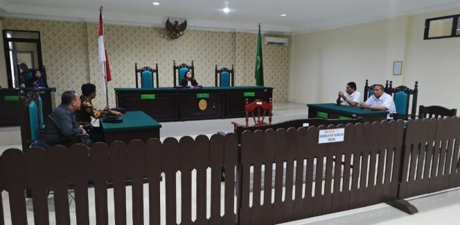 
					Polres Ketapang Menangkan Dua Gugatan Praperadilan Terkait Kasus Teror Pembakaran di Air Upas, Tindakan Penyidik Sah dan Proses Hukum Terus Berjalan Terhadap Pelaku