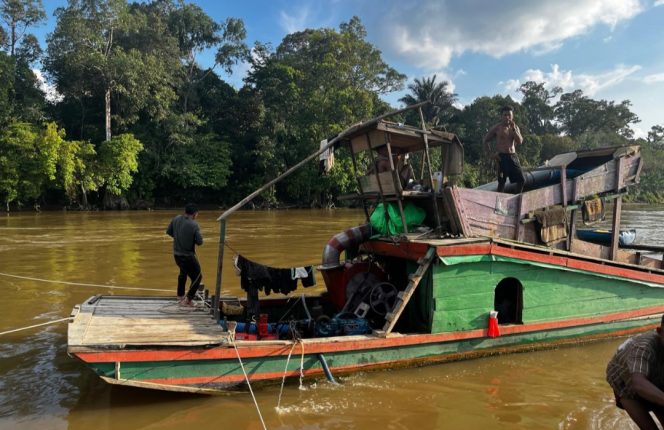 
					Komitmen Tegas Berantas PETI, Polres Ketapang Kembali Tuntaskan Perkara Pertambangan Emas Tanpa Izin di Sandai