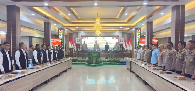 
					Tingkatkan Transparansi, Polda Kalteng Gelar Taklimat Awal Audit Kinerja Tahap II Serta ADTT PNBP dan BLU Itwasum Polri 