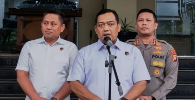 
					Polda Metro Tegaskan Pelimpahan RS dan TT ke Kejati DKI Sesuai Prosedur KUHAP