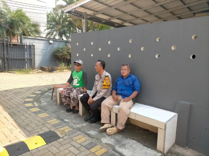 
					Cooling System Polsek Ciputat Timur Perkuat Kemitraan dengan Warga, Wujudkan Lingkungan Aman dan Kondusif